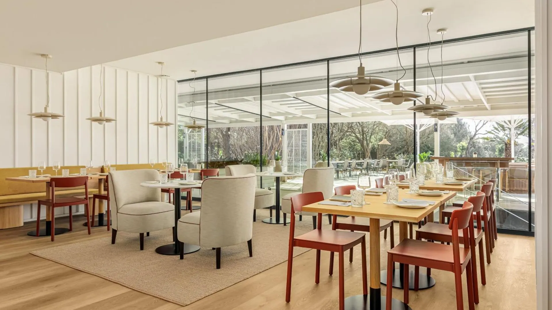 Ac Hotel Gava Mar